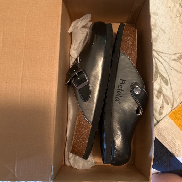 Brand new, unique Birkenstock clogs - Picture 2 of 4